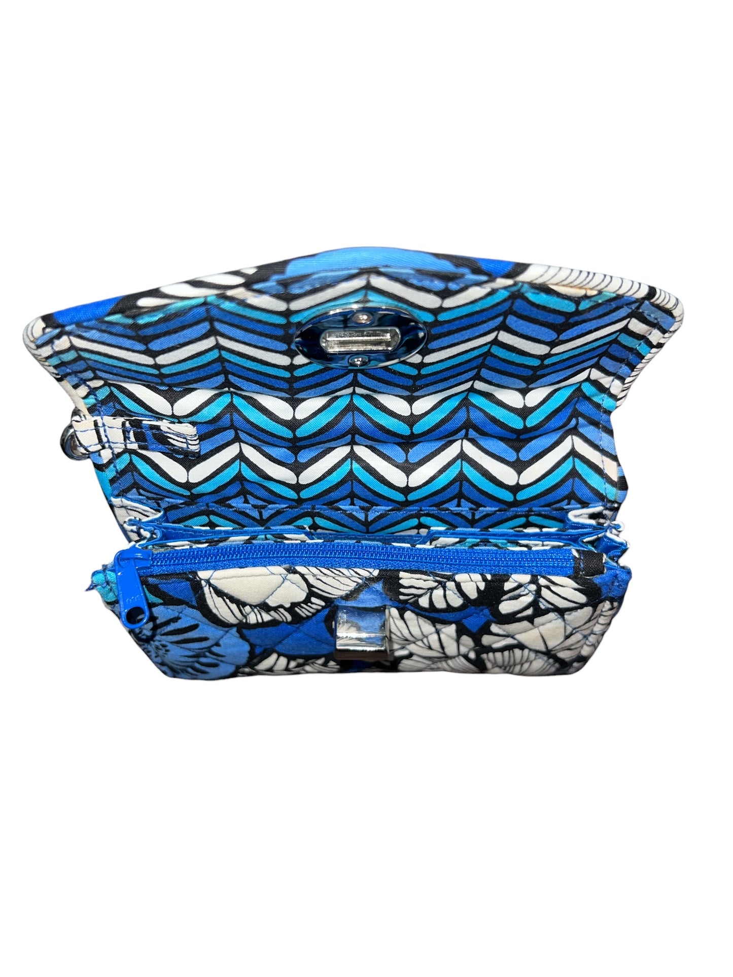 Vera Bradley Twist Lock Expandable Wristlet/Clutch/Wallet Blue Bayou Print